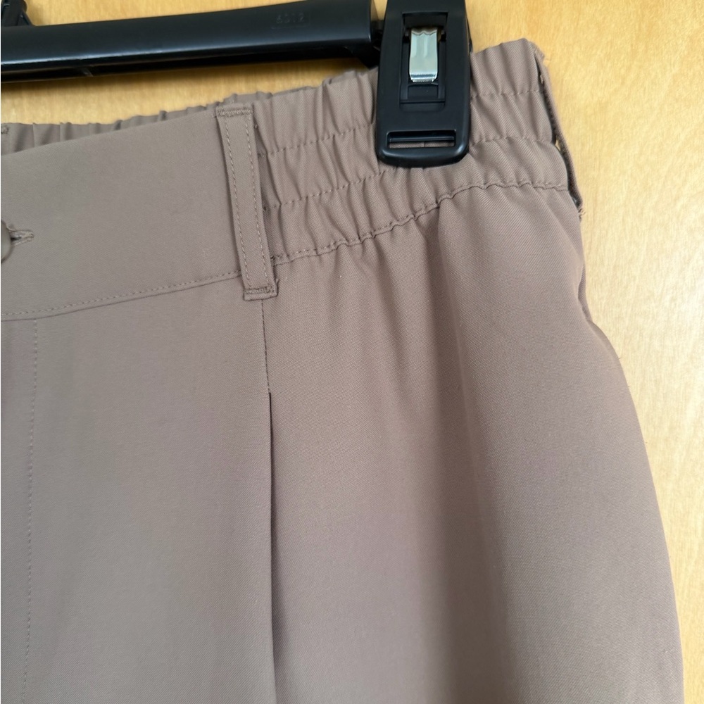 Beyond Yoga Khaki Status Wide Leg Trouser 31" Medium - Picture 7 of 14
